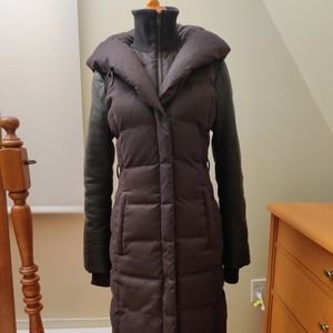 Classic Soia & Kyo down winter coat, fits XS or S